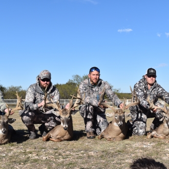 2016 Whitetail Hunts 145